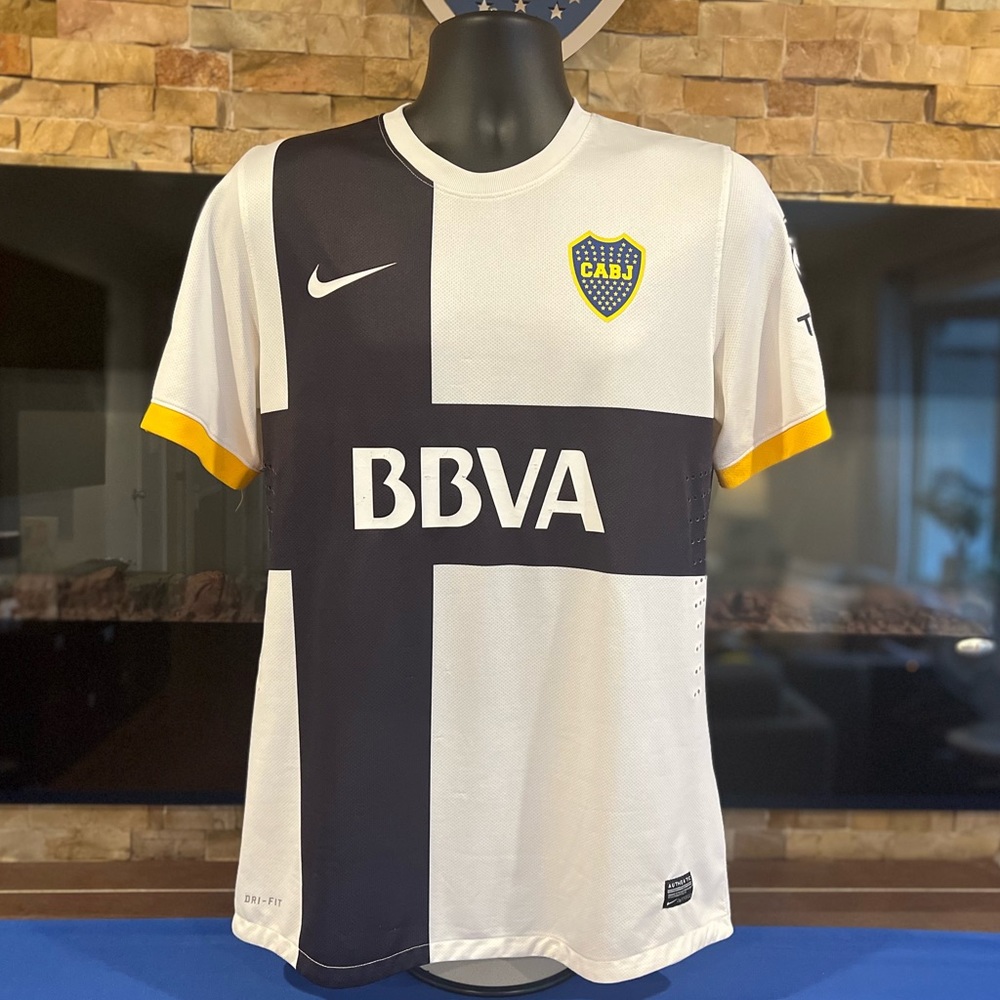 Original Alternative Boca Juniors Jersey from 2012, Riquelme original digits.